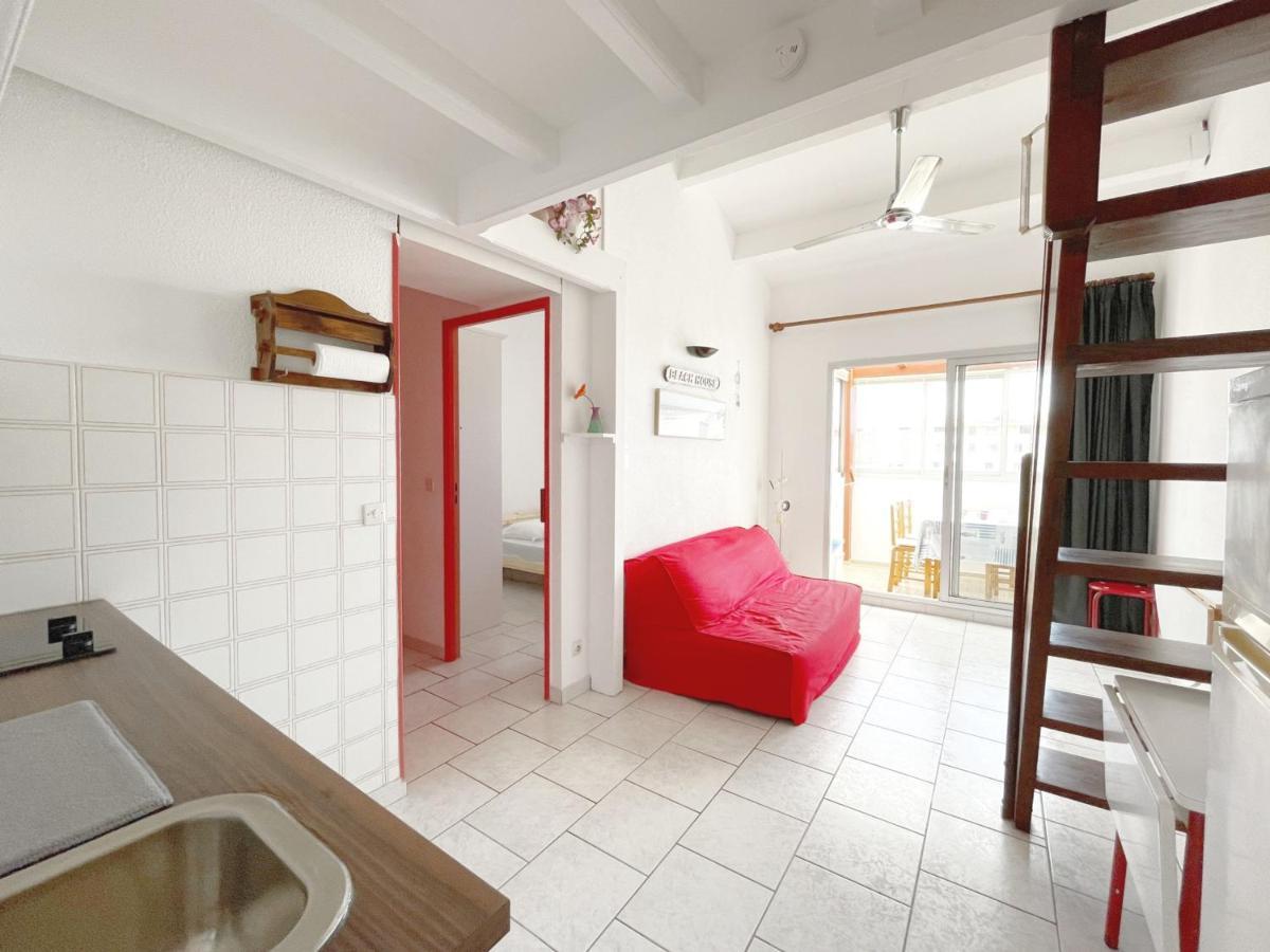 Charmant 2 Pieces Avec Mezzanine, Parking, A 300M De La Plage Et Commerces - Fr-1-338-502 セット エクステリア 写真